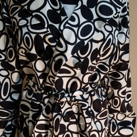 Jacket - Picture 4 of 6